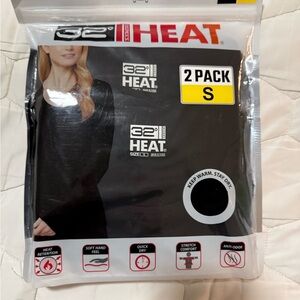 32 Degrees Black Heat Retention Top 2-Pack